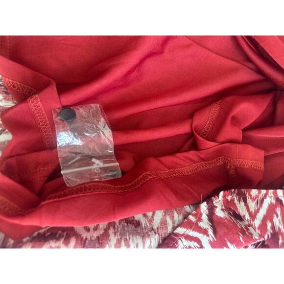 Entro Flowy Shift Mini Dress Size Small Red Geometric Hippie Boho Artsy Retro - Picture 6 of 7